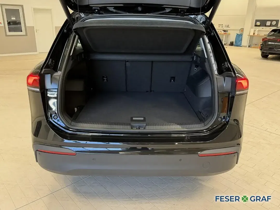 Volkswagen Tiguan - Thumbnail 6