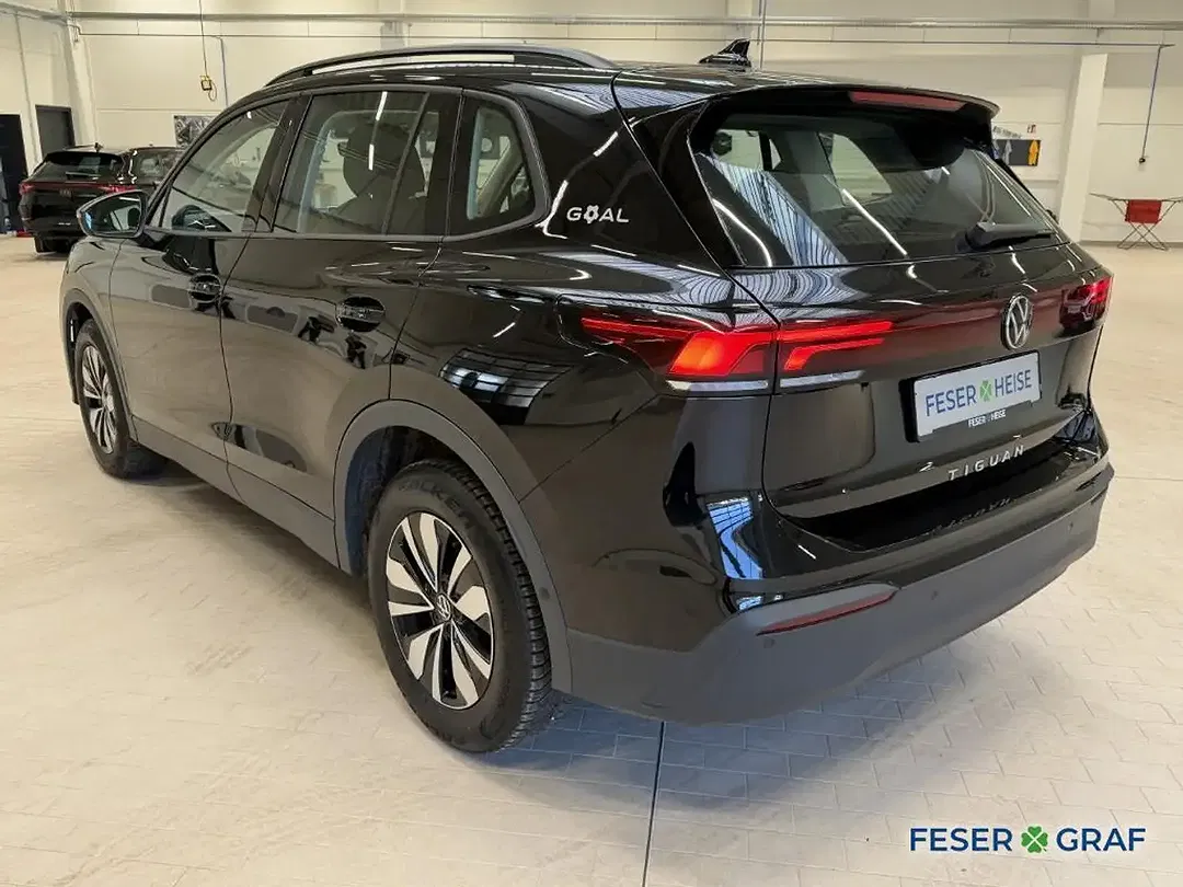 Volkswagen Tiguan - Thumbnail 7
