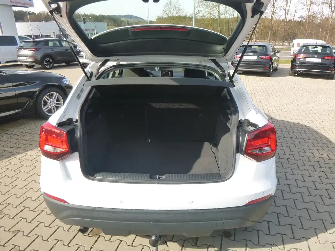 Audi Q2 - Thumbnail 8