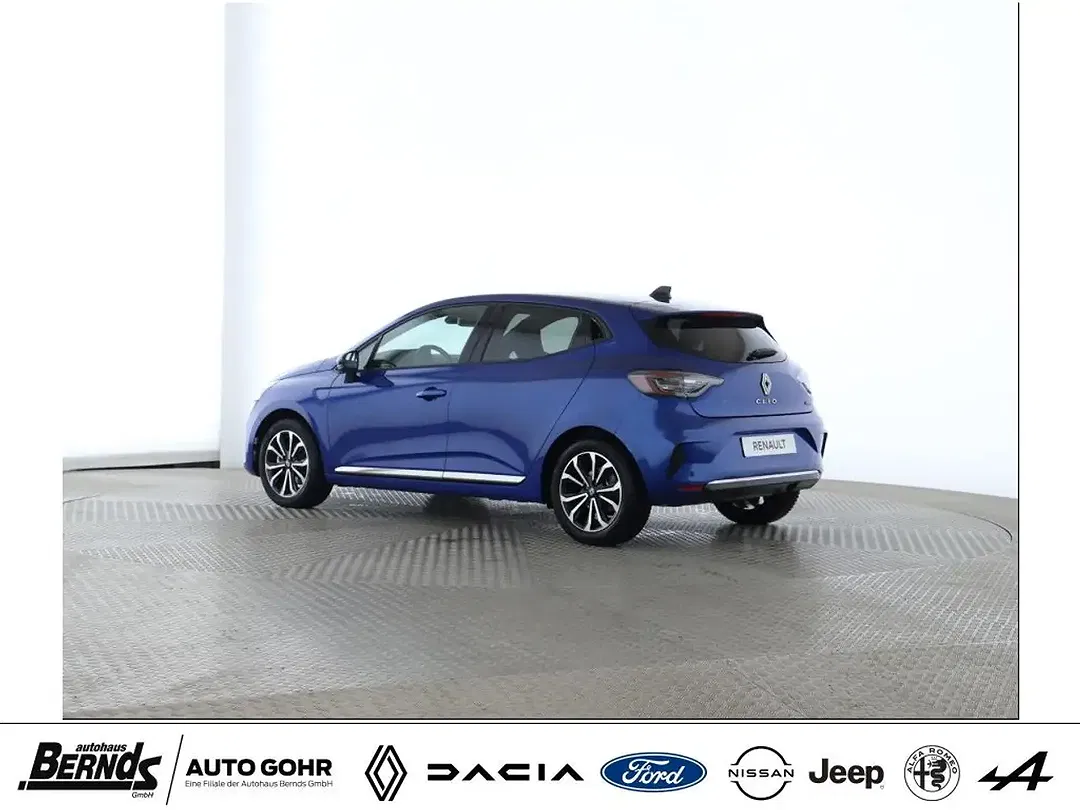 Renault Clio - Thumbnail 4