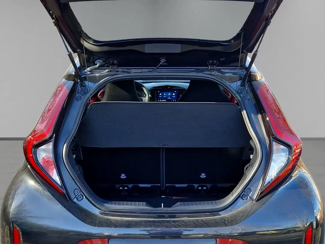 Toyota Aygo X - Thumbnail 9