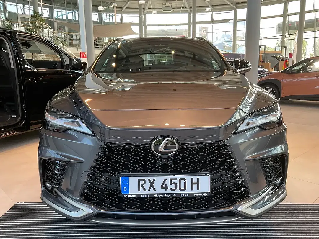 Lexus RX 450h - Thumbnail 4