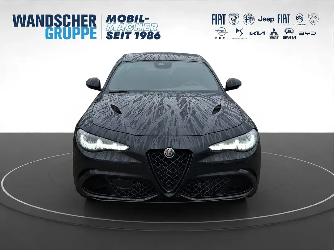 Alfa Romeo Giulia - Thumbnail 8
