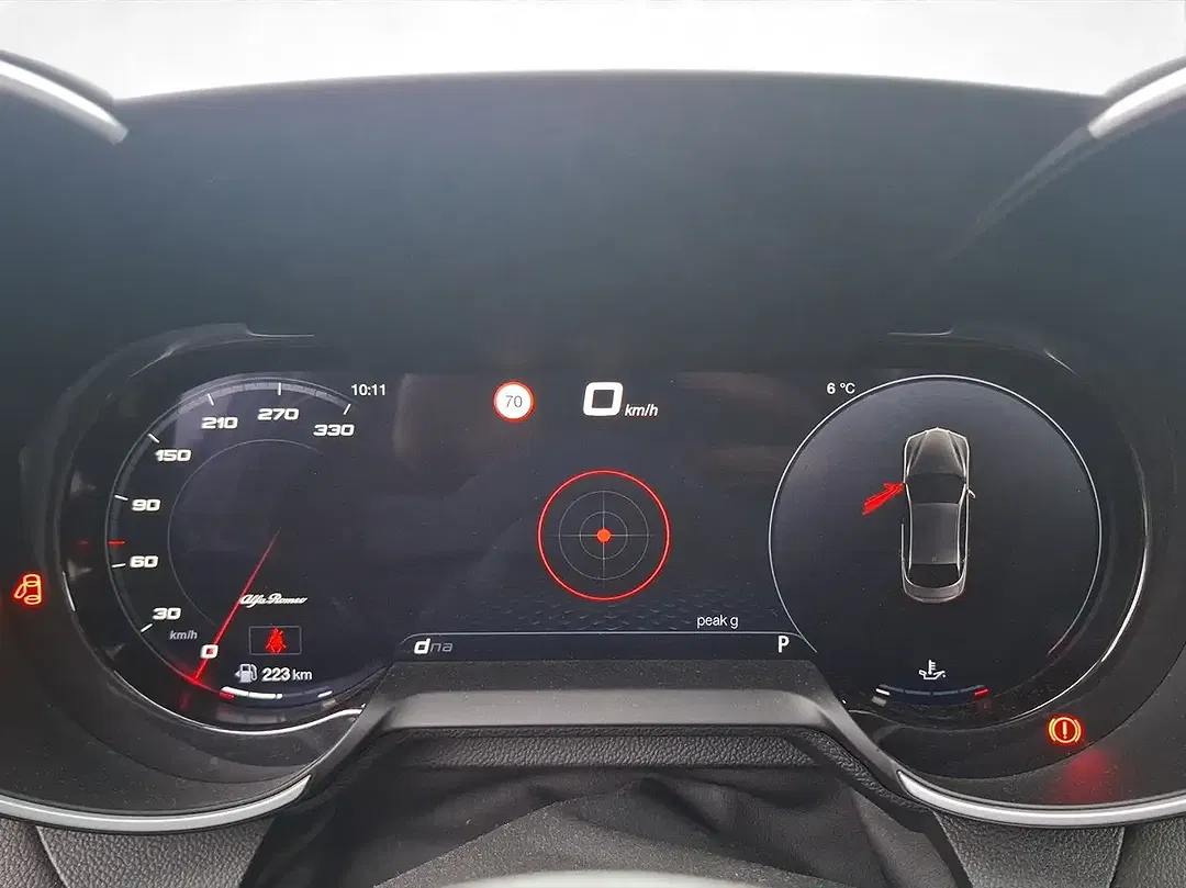 Alfa Romeo Giulia - Thumbnail 11