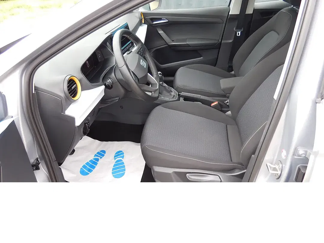 SEAT Ibiza - Thumbnail 10