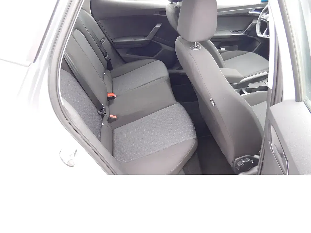 SEAT Ibiza - Thumbnail 12