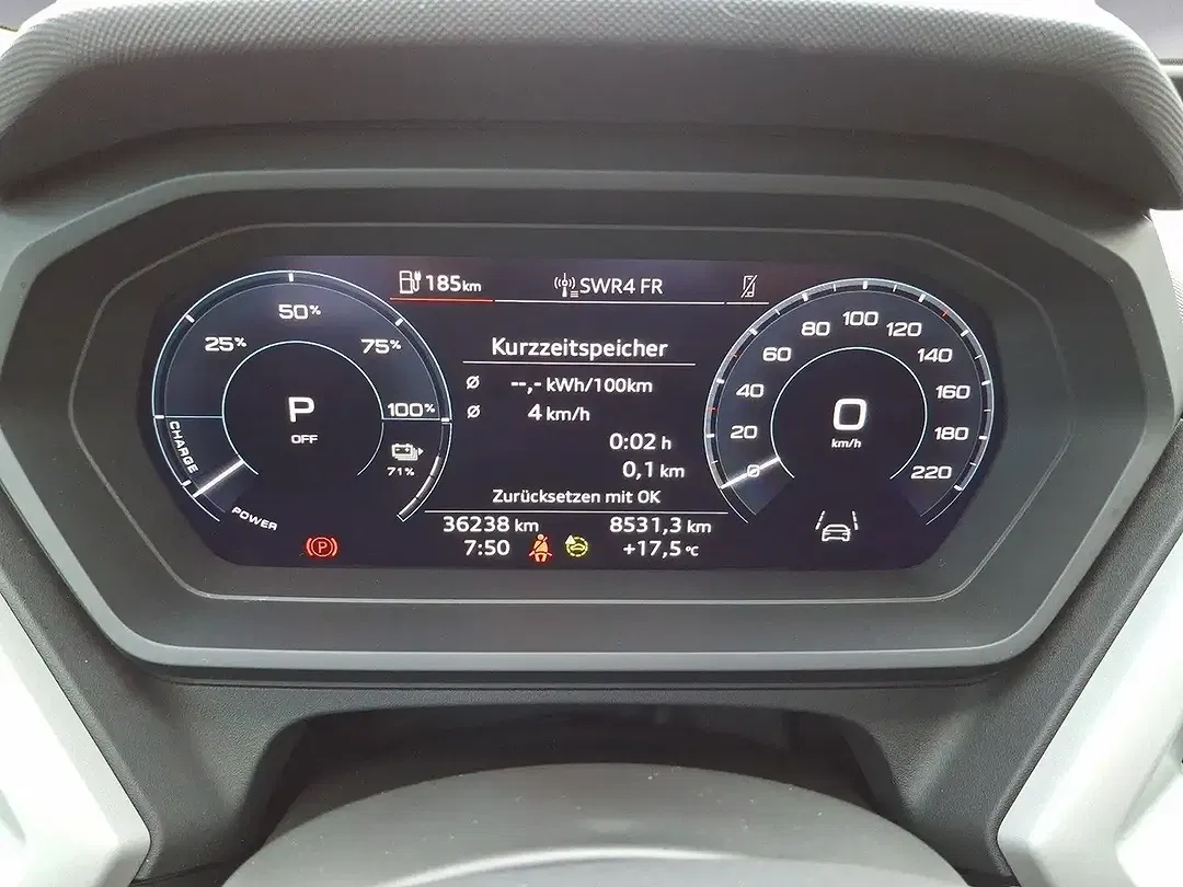 Audi Q4 e-tron - Thumbnail 9