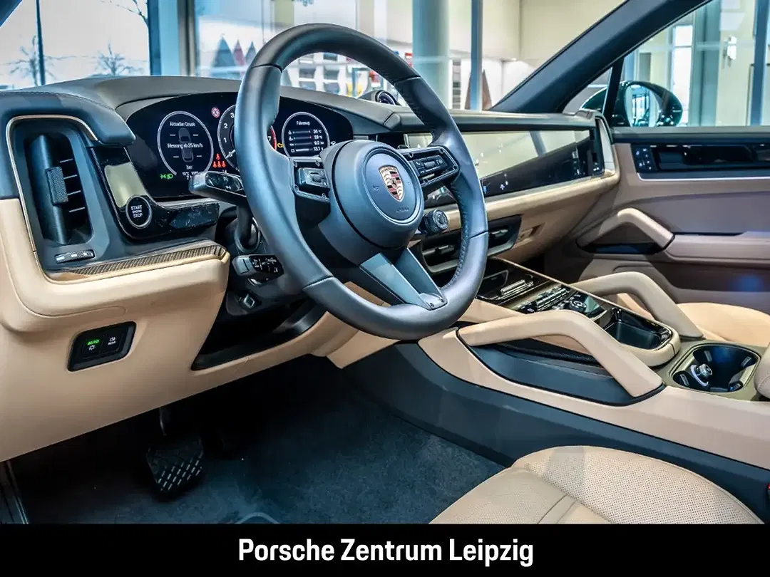 Porsche Cayenne - Thumbnail 14