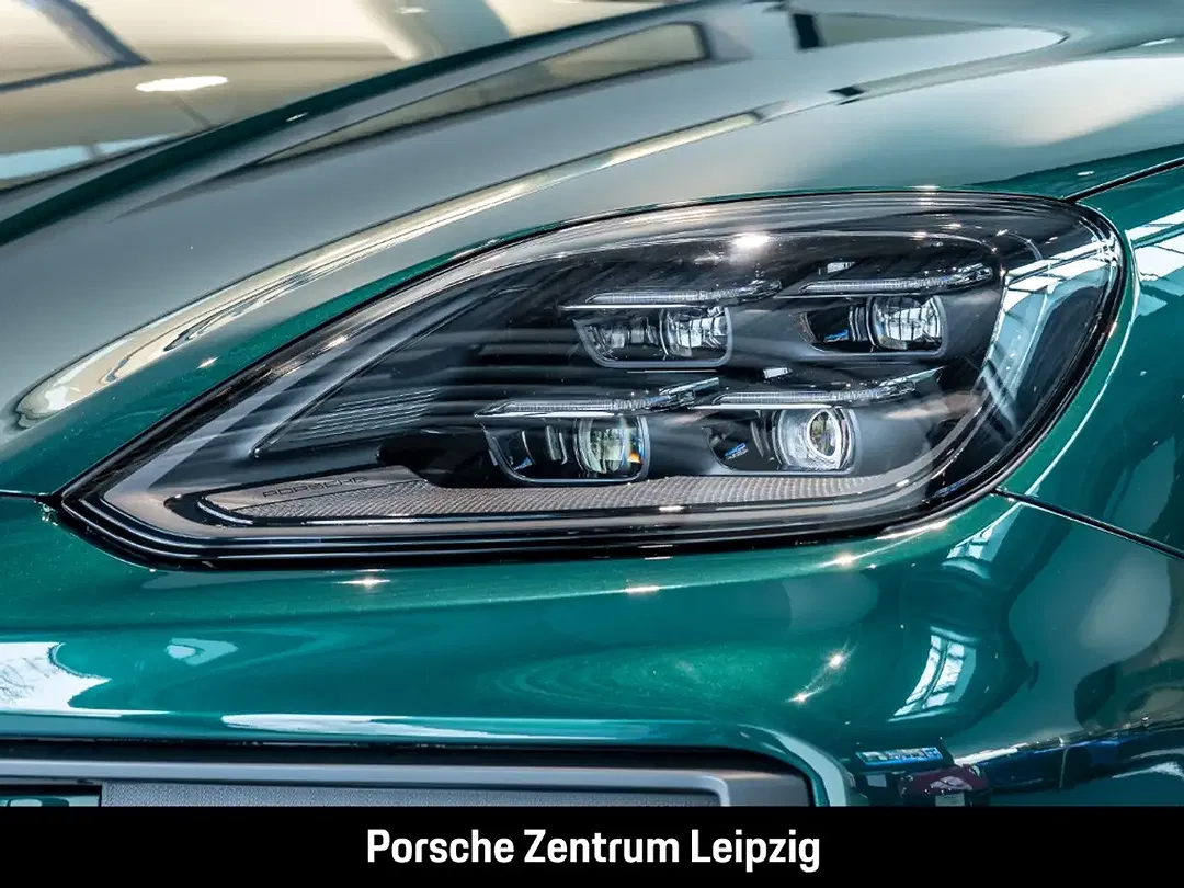 Porsche Cayenne - Thumbnail 8