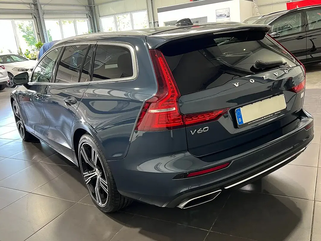 Volvo V60 2.0 Hybrid AUT - foto 2