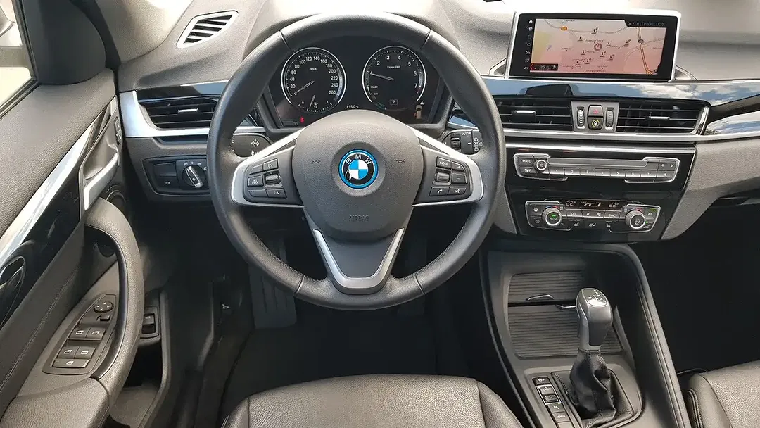 BMW X1 AUT xDrive - foto 8