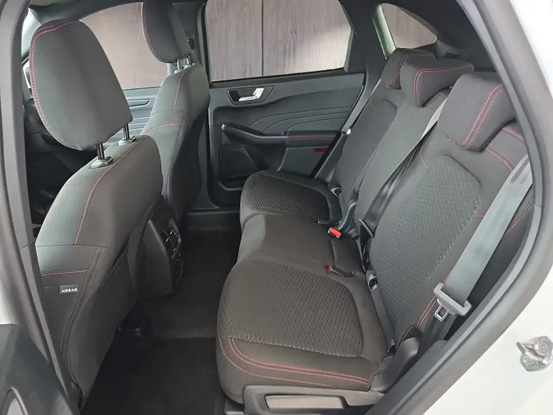 Ford Kuga - Thumbnail 14