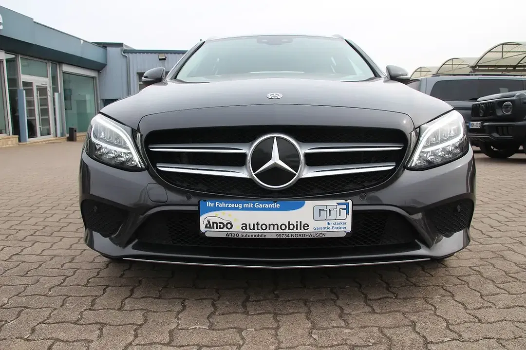 Mercedes-Benz C 300 - Thumbnail 7