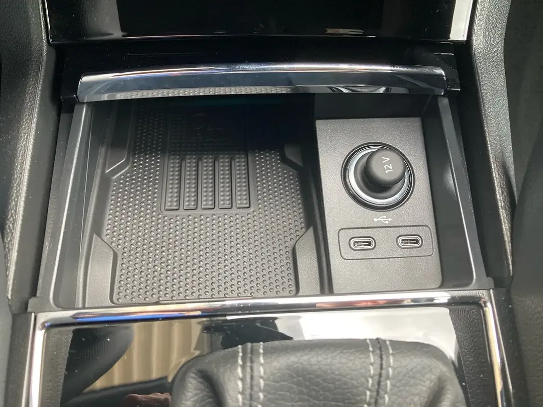 Skoda Karoq - Thumbnail 14
