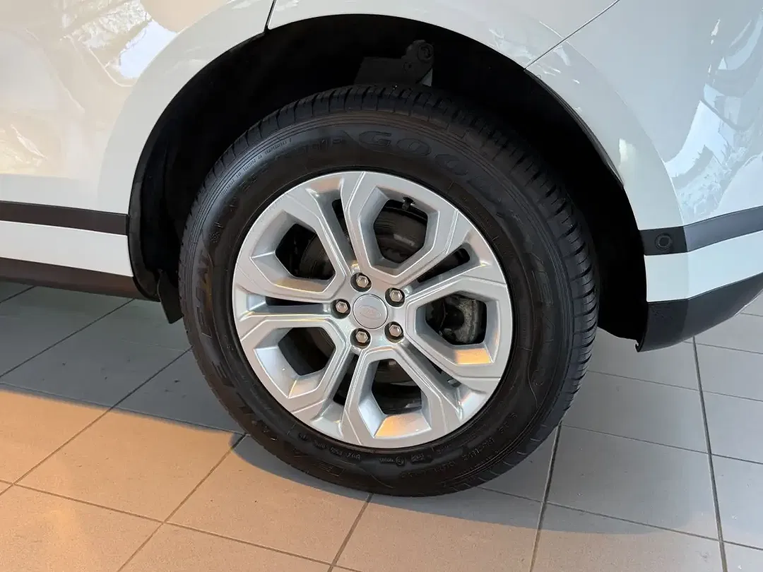 Land Rover Range Rover Evoque - Thumbnail 11