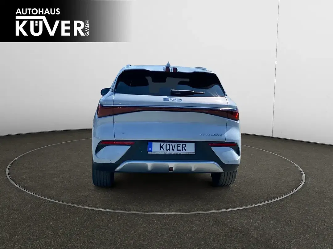 BYD Atto 3 - Thumbnail 5