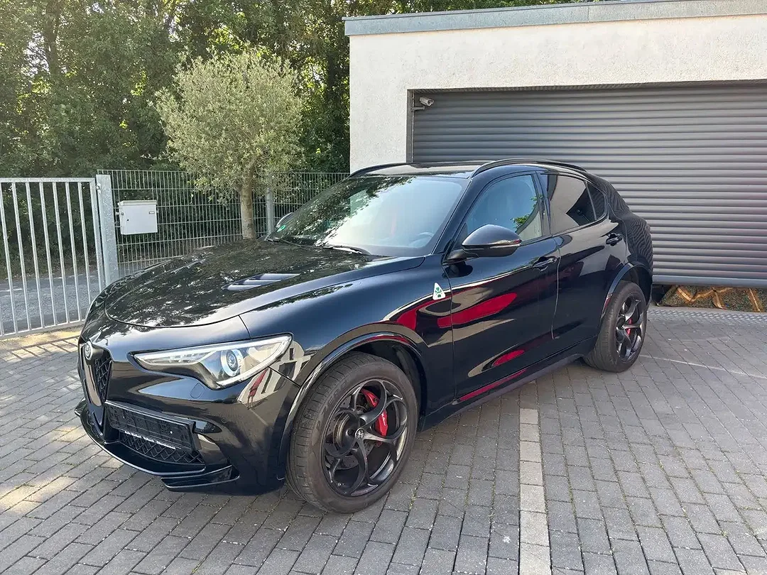 Alfa Romeo Stelvio - Afbeelding 1