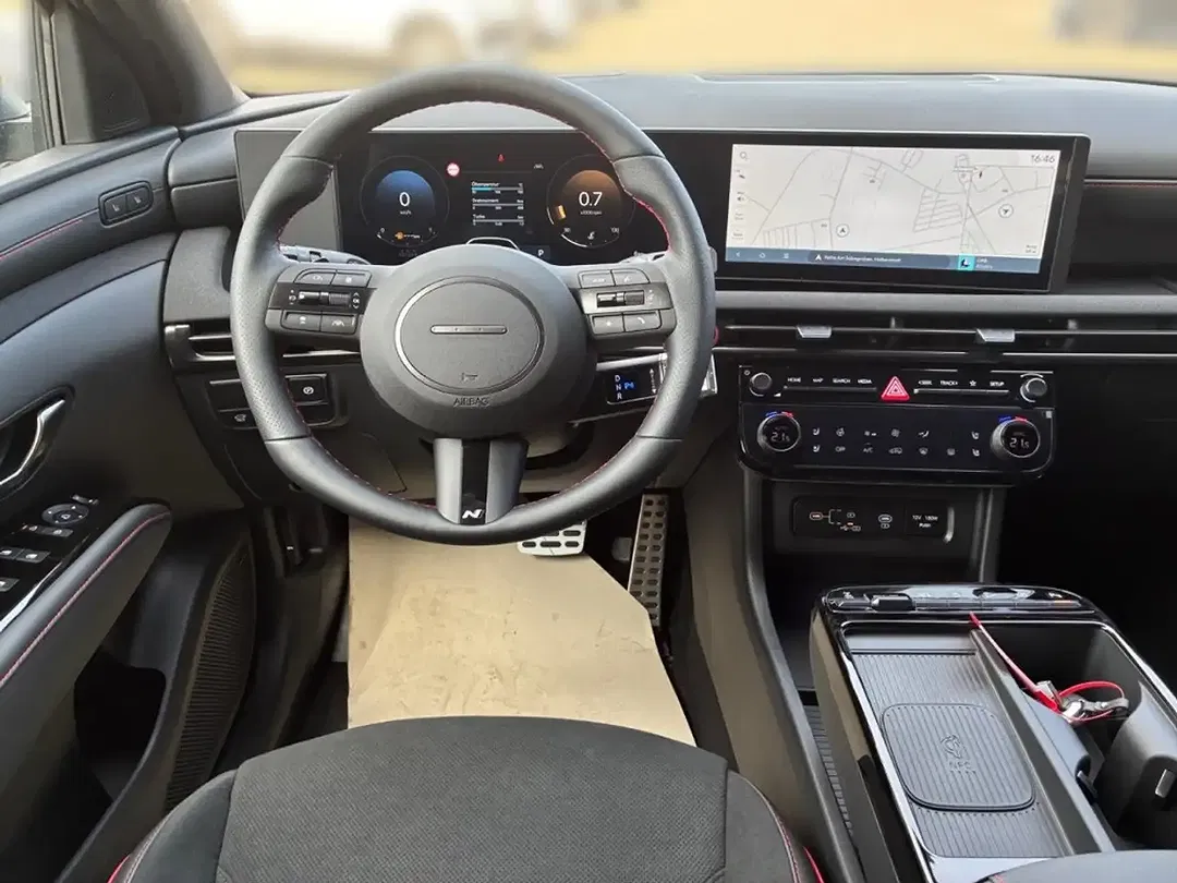 Hyundai TUCSON - Thumbnail 10