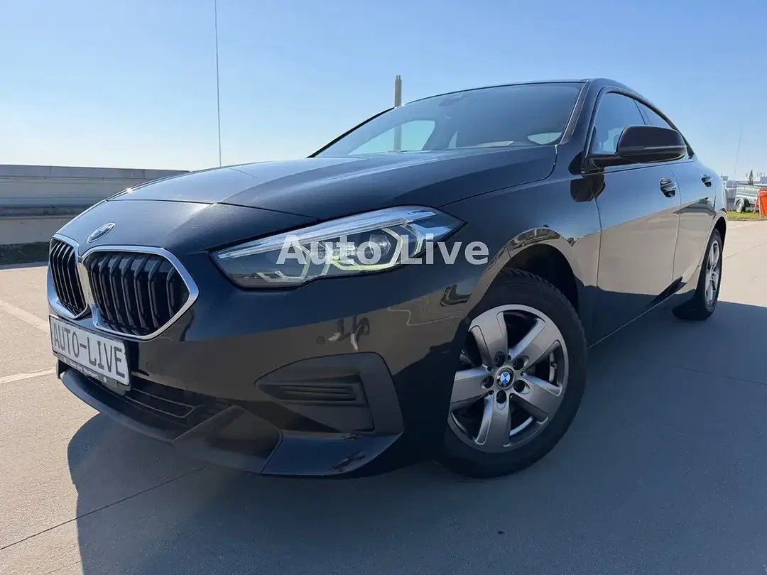 BMW 216 - foto 1