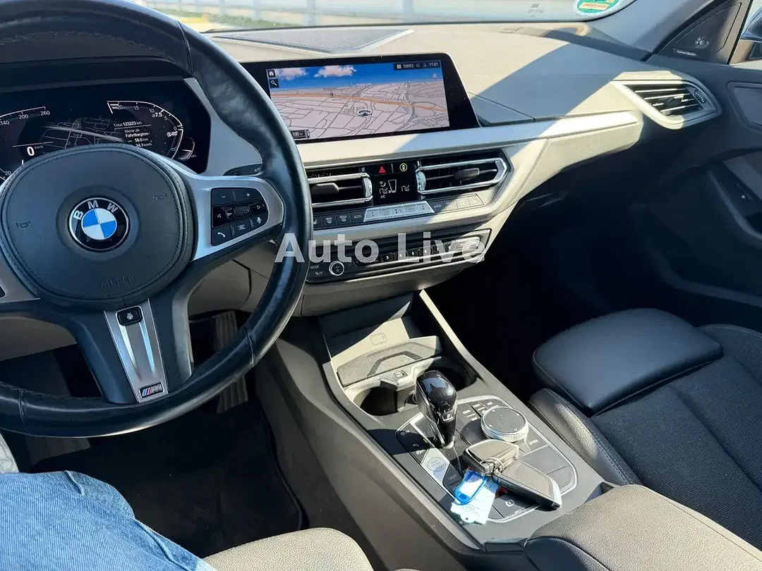 BMW 216 - Thumbnail 12