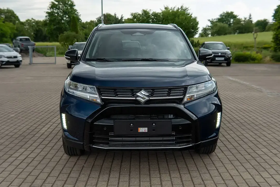 Suzuki Vitara - Thumbnail 2