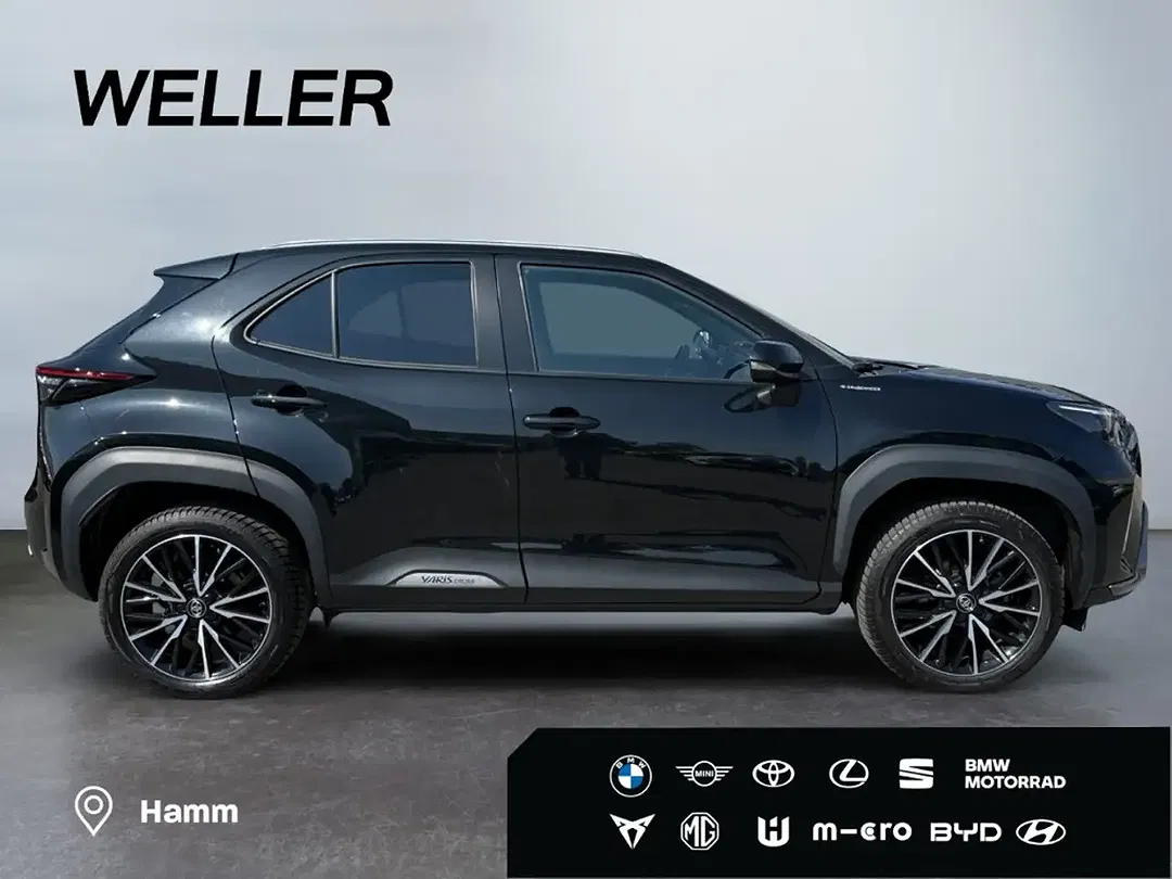 Toyota Yaris Cross - Thumbnail 8