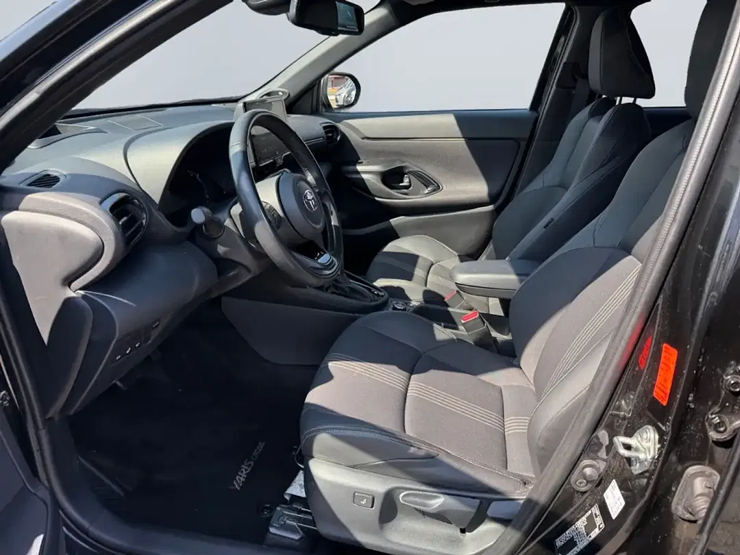 Toyota Yaris Cross - Thumbnail 7