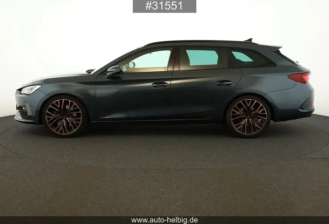CUPRA Leon - Thumbnail 2