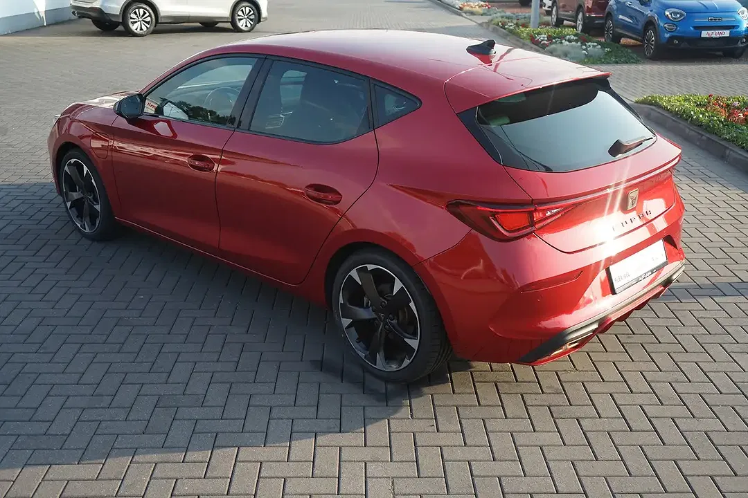 CUPRA Leon - Thumbnail 8