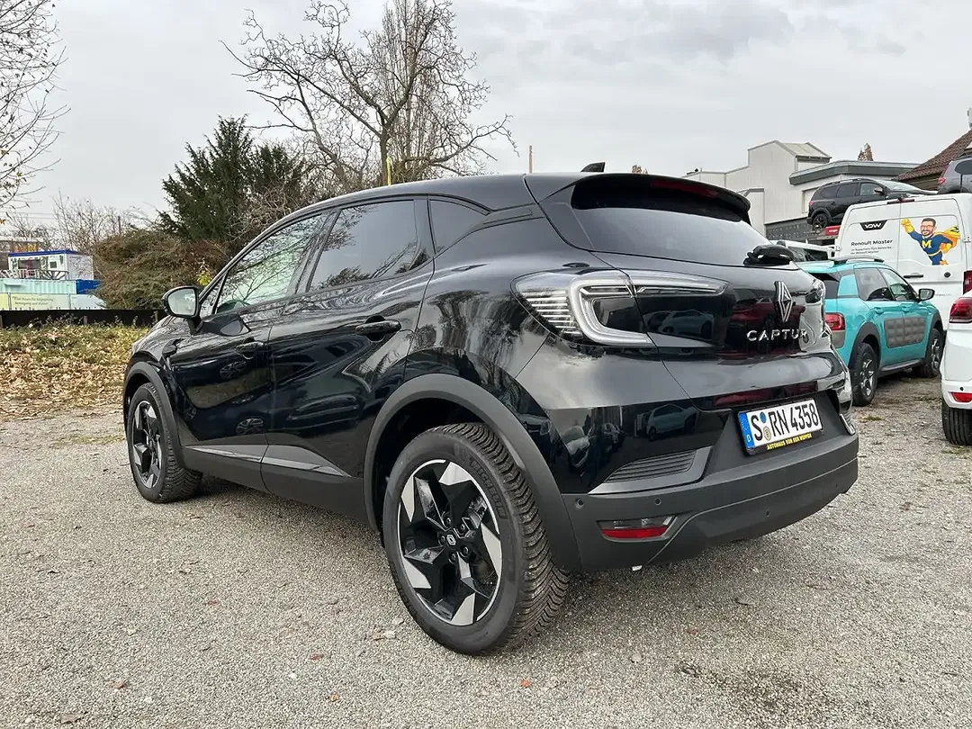 Renault Captur - Thumbnail 3