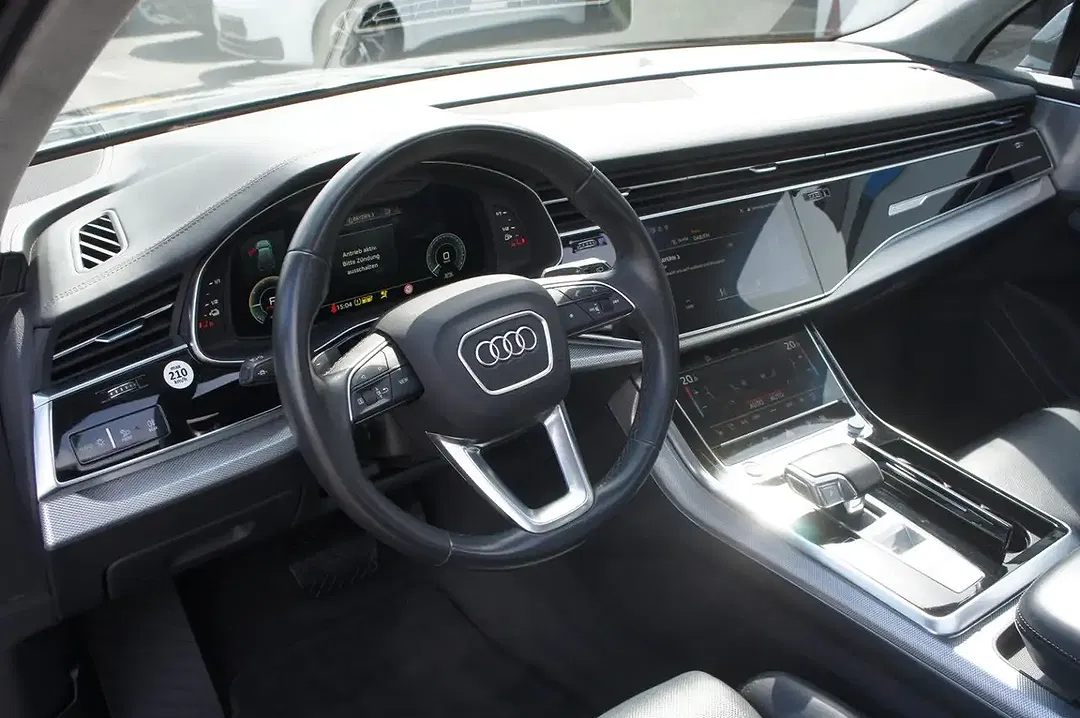 Audi Q7 - Thumbnail 14