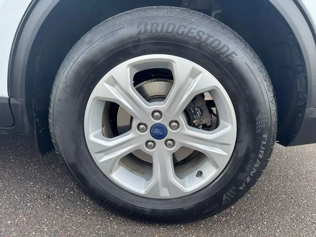 Ford Kuga - Thumbnail 10