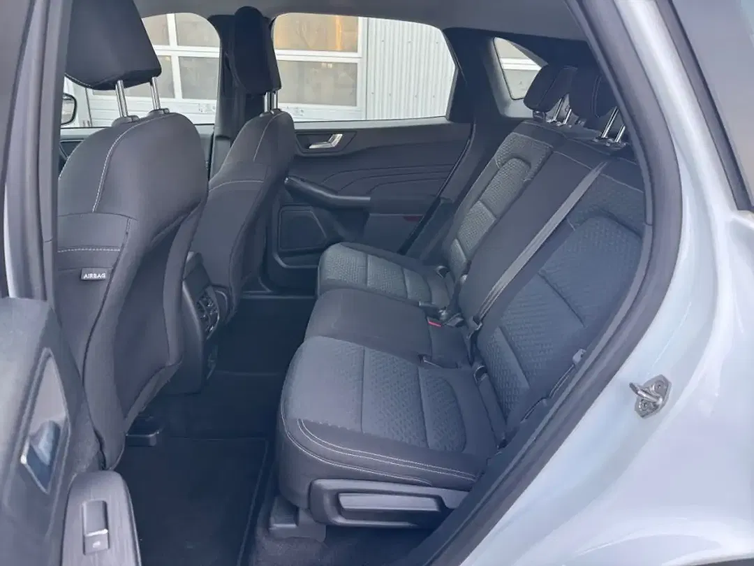 Ford Kuga - Thumbnail 8