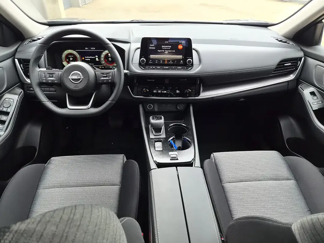 Nissan X-Trail - Thumbnail 10