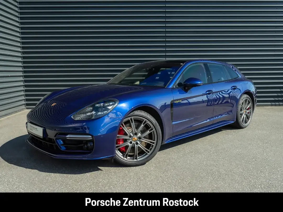 Porsche Panamera - Thumbnail 1