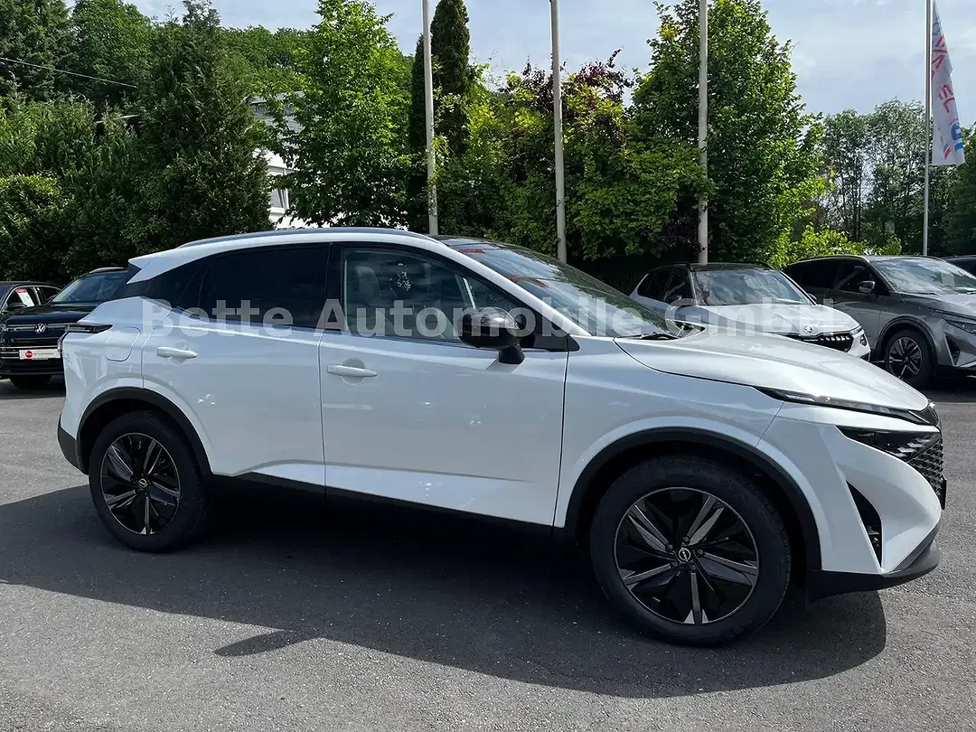 Nissan Qashqai - Thumbnail 3