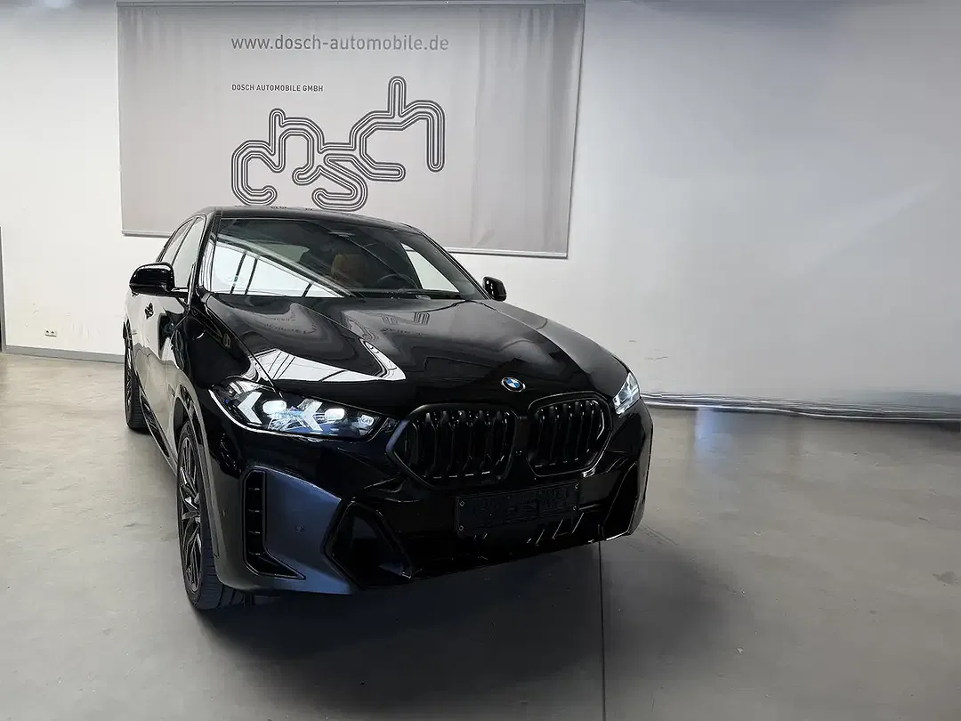 BMW X6 - Thumbnail 1
