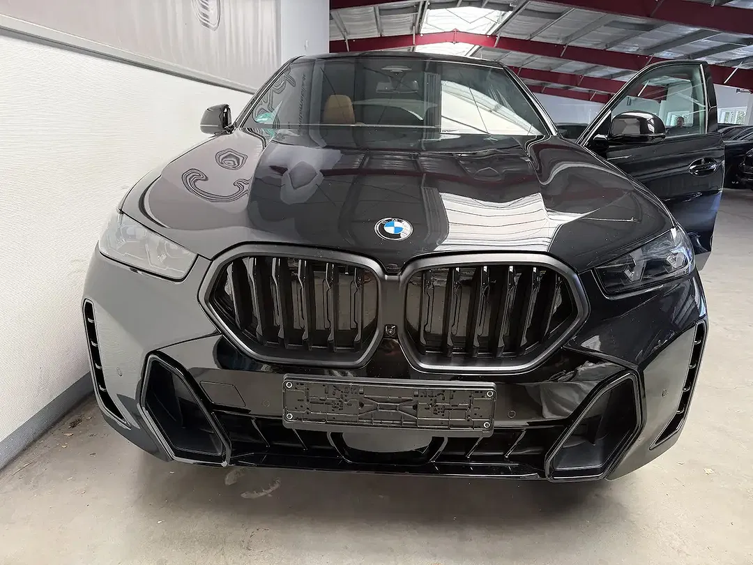 BMW X6 - Thumbnail 14
