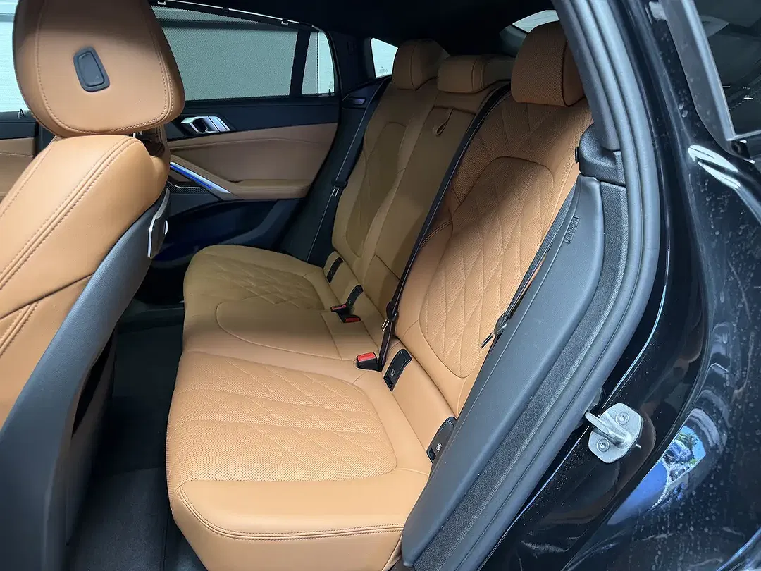 BMW X6 - Thumbnail 6