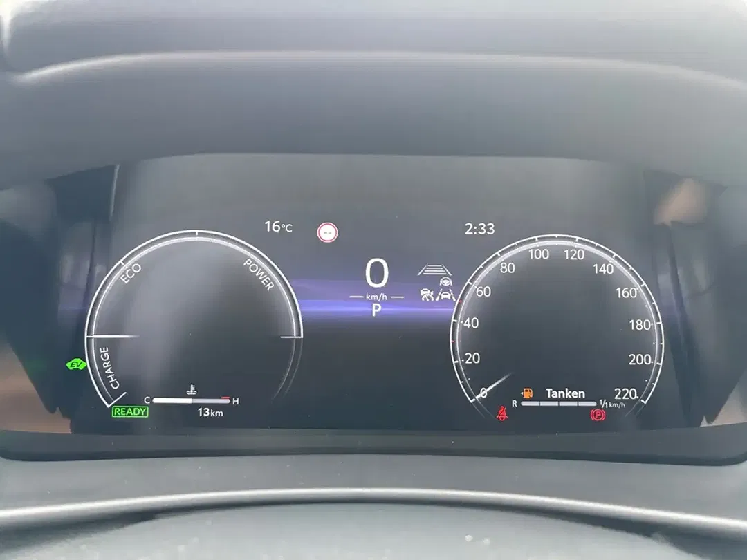 Toyota C-HR - Thumbnail 10