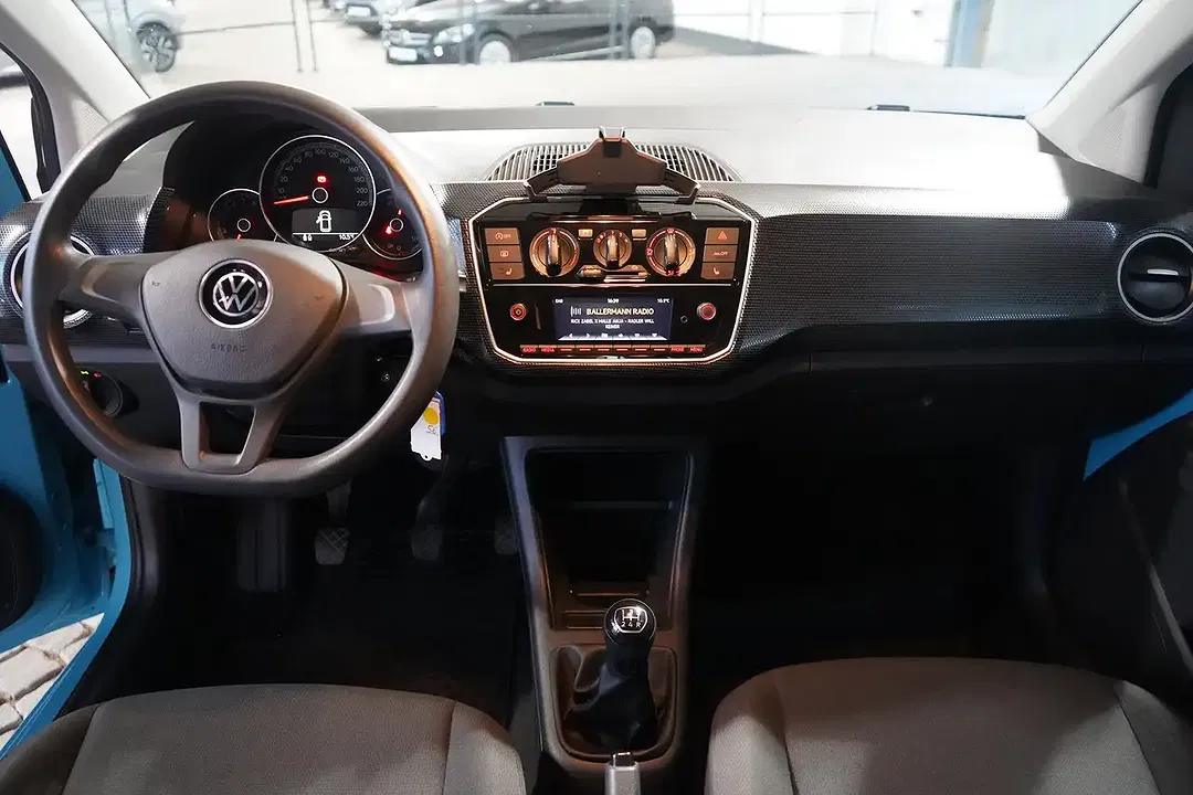Volkswagen up! - Thumbnail 12