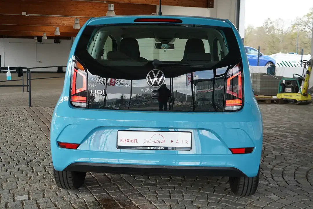 Volkswagen up! - Thumbnail 5
