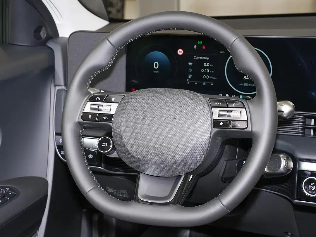 Hyundai IONIQ 5 - Thumbnail 12