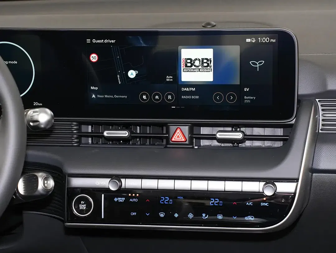 Hyundai IONIQ 5 - Thumbnail 17
