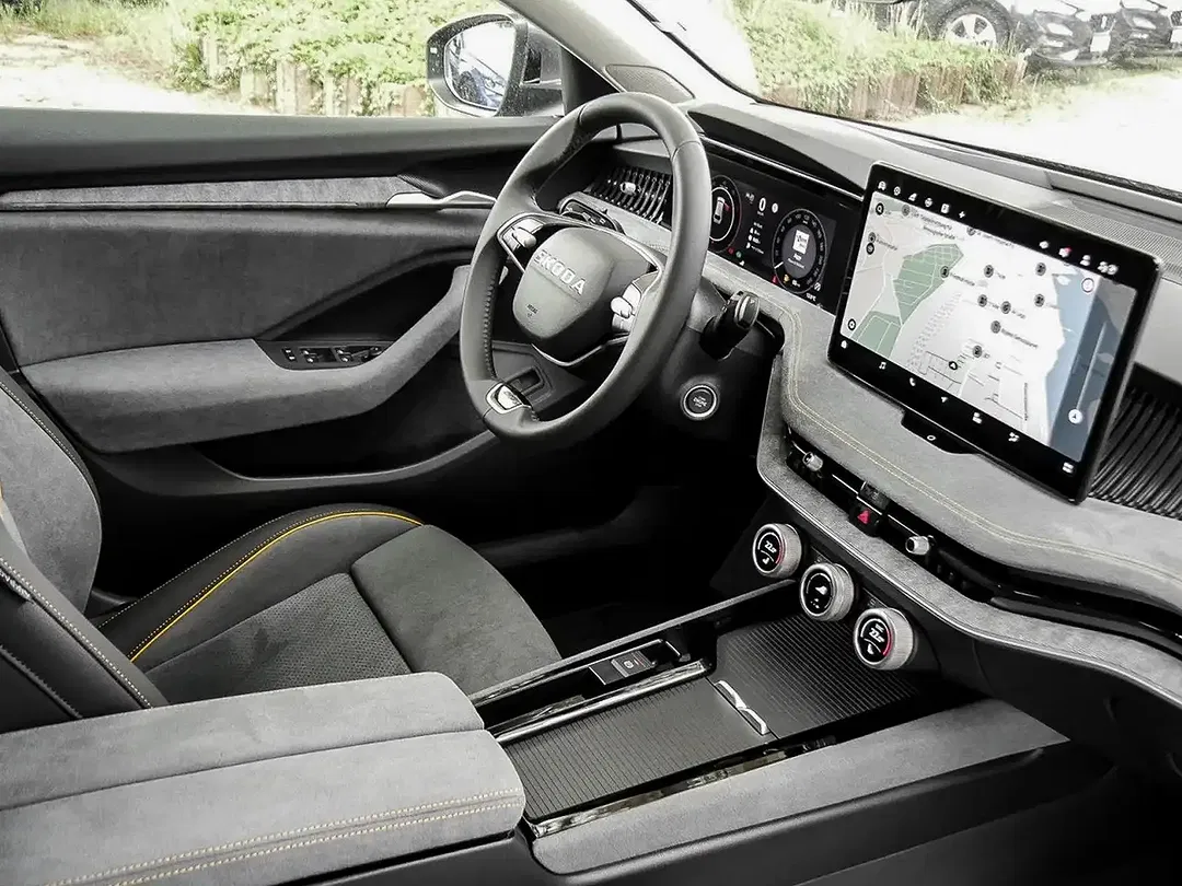 Skoda Superb - Thumbnail 4