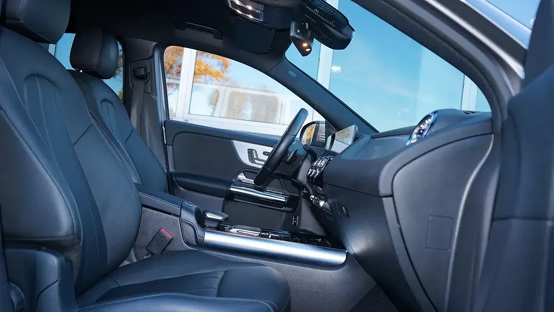 Mercedes-Benz GLA 250 - Thumbnail 4