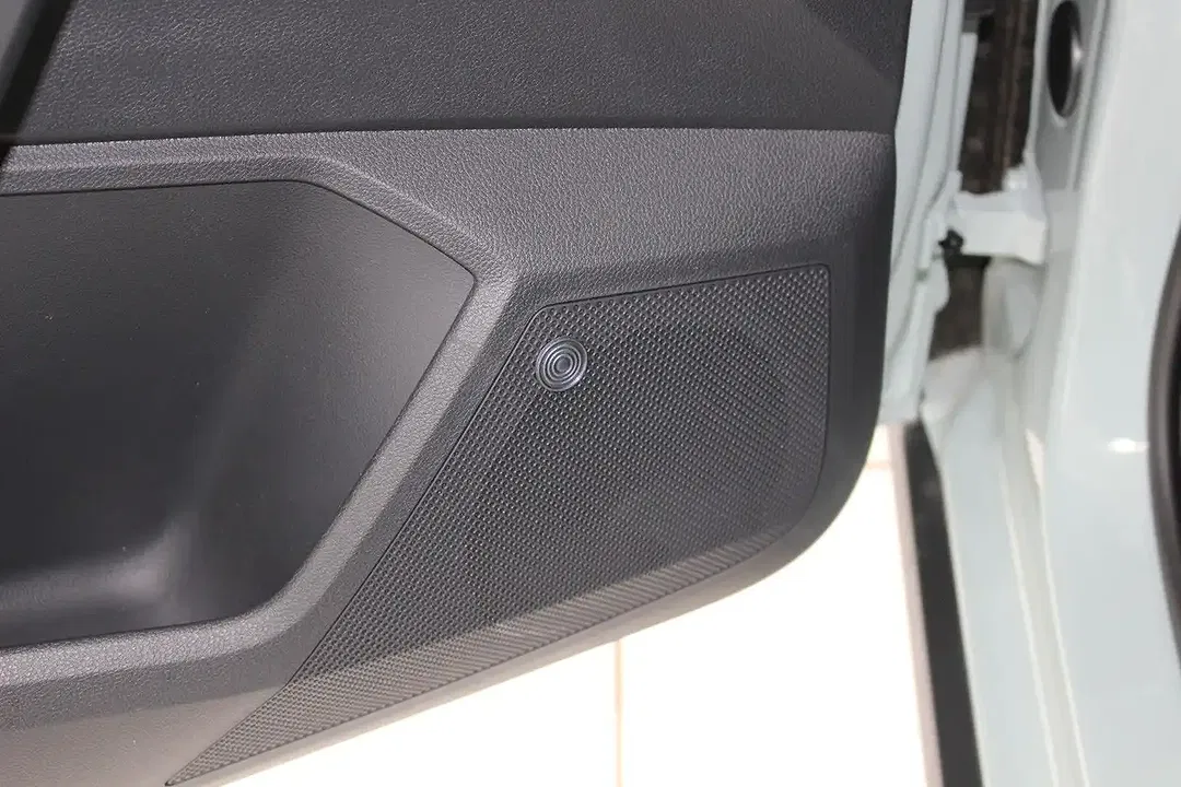 SEAT Arona - Thumbnail 13