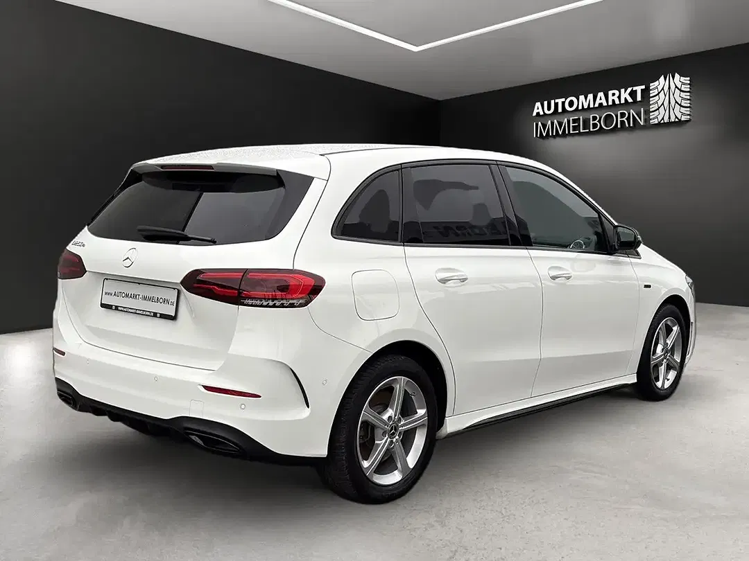 Mercedes-Benz B 250 - Thumbnail 8