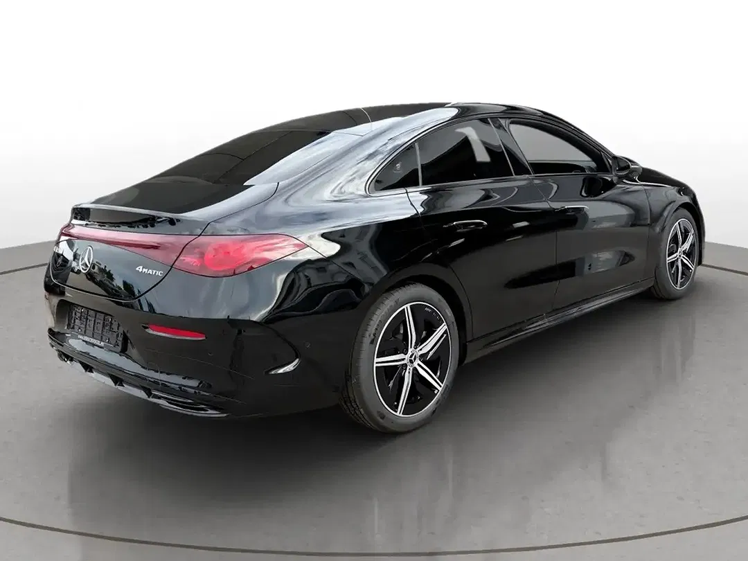 Mercedes-Benz CLA 200 - Thumbnail 4