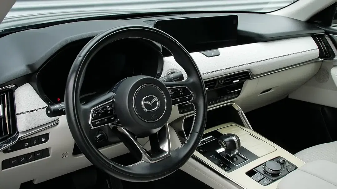 Mazda CX-60 e-SKYACTIV PHEV Takumi - foto 2